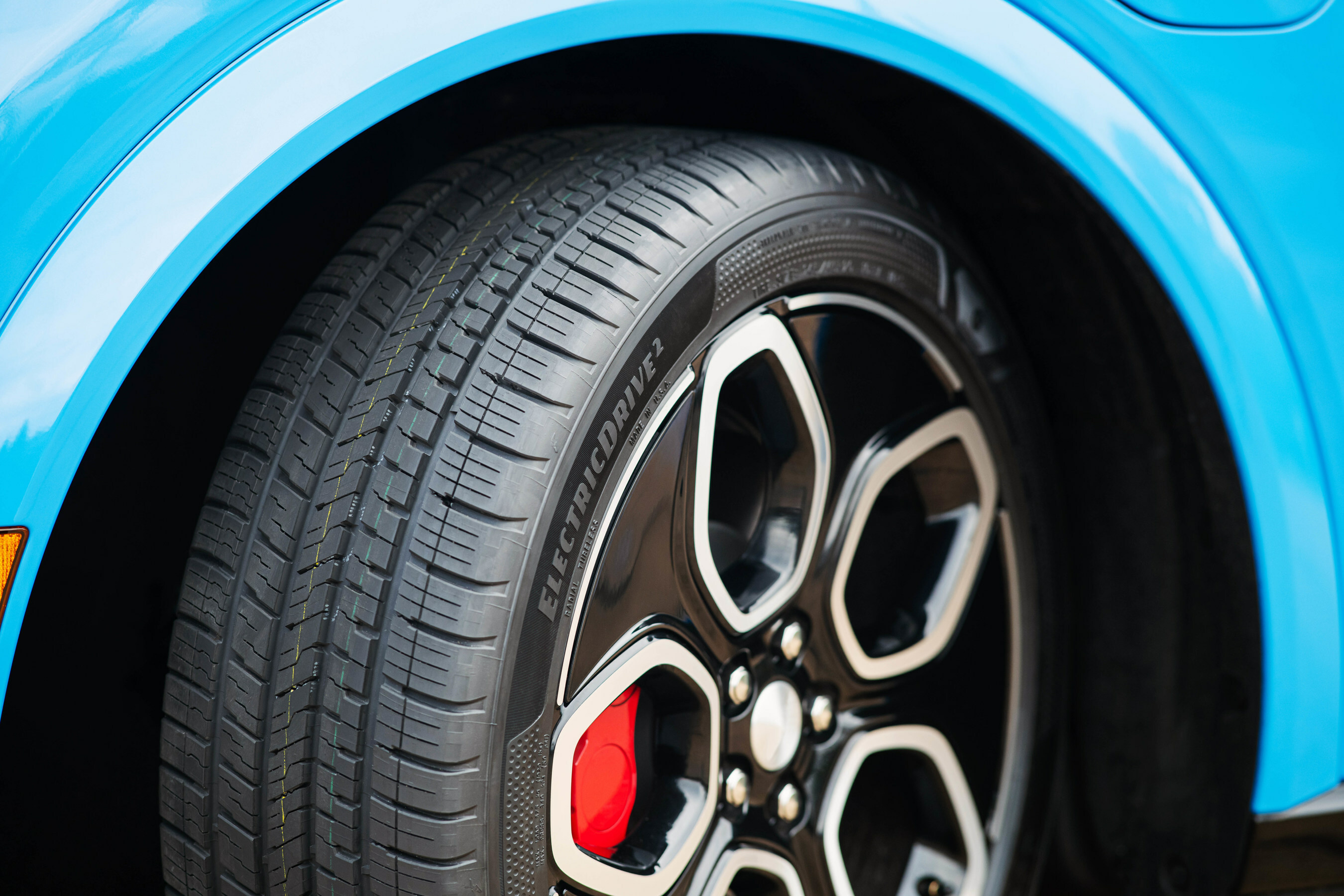 Goodyear ElectricDrive 2 tire tread