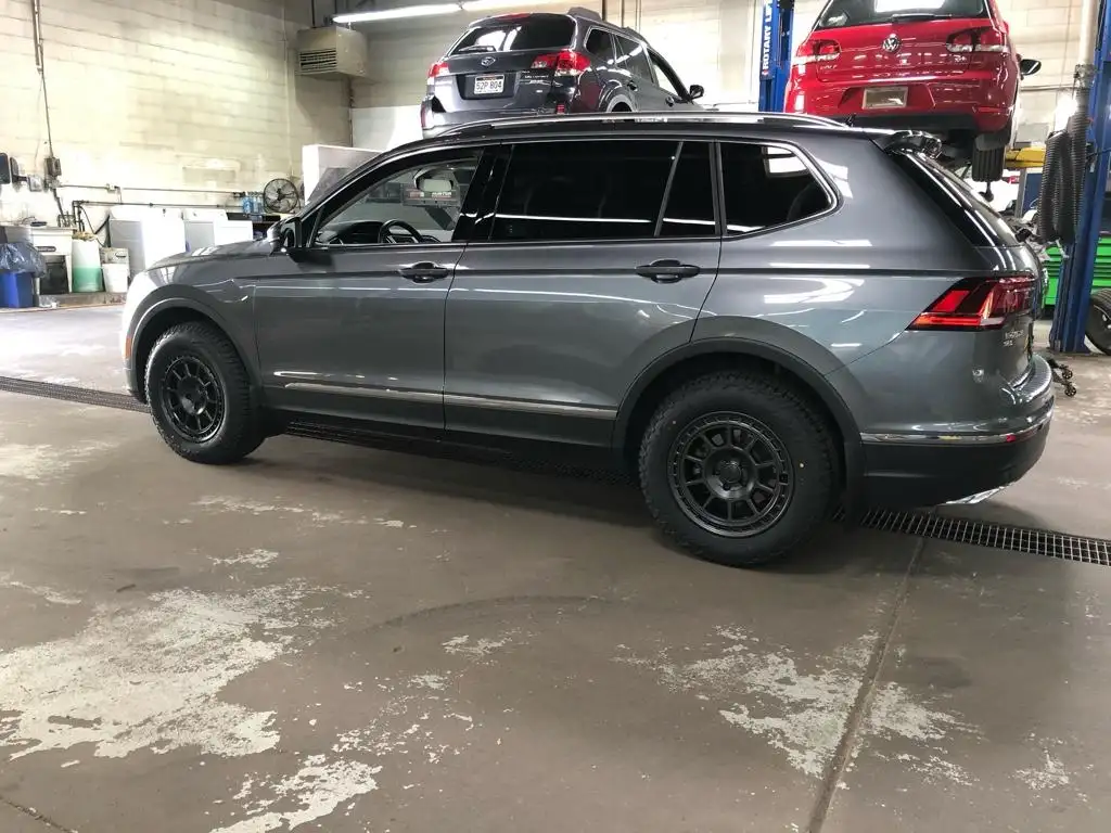 Falken Wildpeak AT Trail tire tread